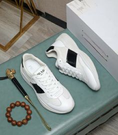 Picture of Prada Shoes Men _SKUfw158242876fw